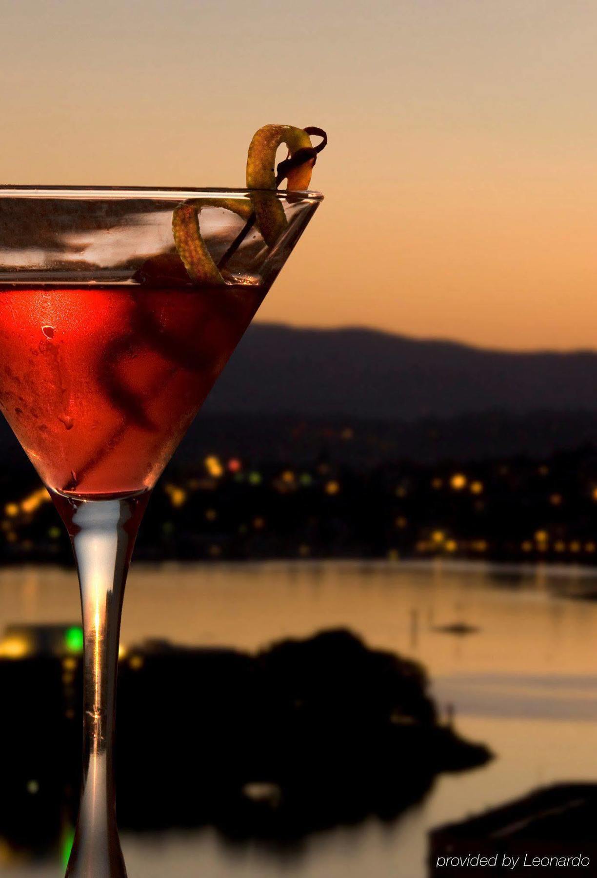 Chateau & 4* Victoria