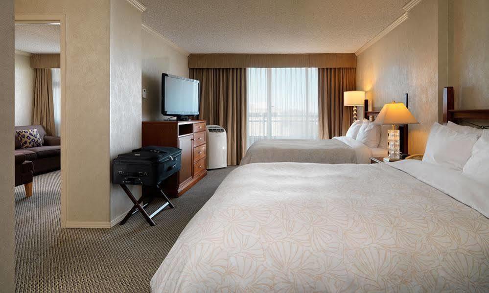 Hotel Chateau &